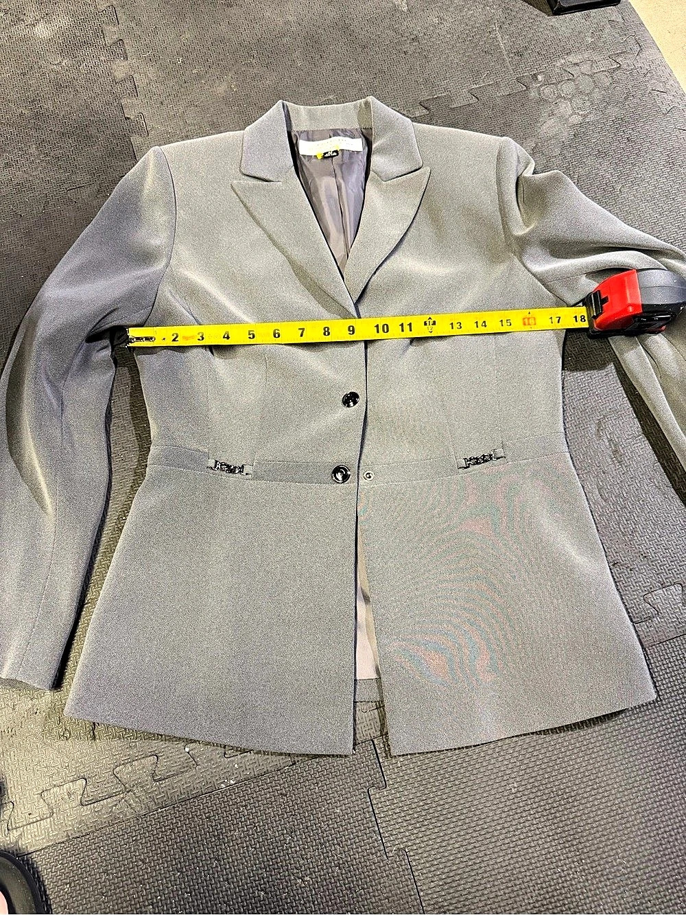 Tahari Arthur S. Levine Petite Gray Blazer Size 4P